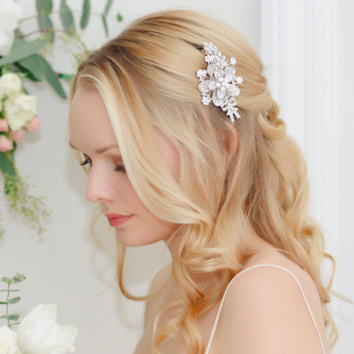 Crystal wedding hair clips inspired by Old Hollywood
