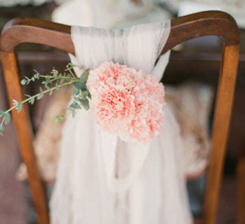 10 DIY Wedding Ideas to Decorate Your Venue