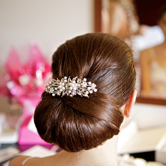Lyndsey wears Pearls of Extravagance Large Hair Comb by Glitzy Secrets