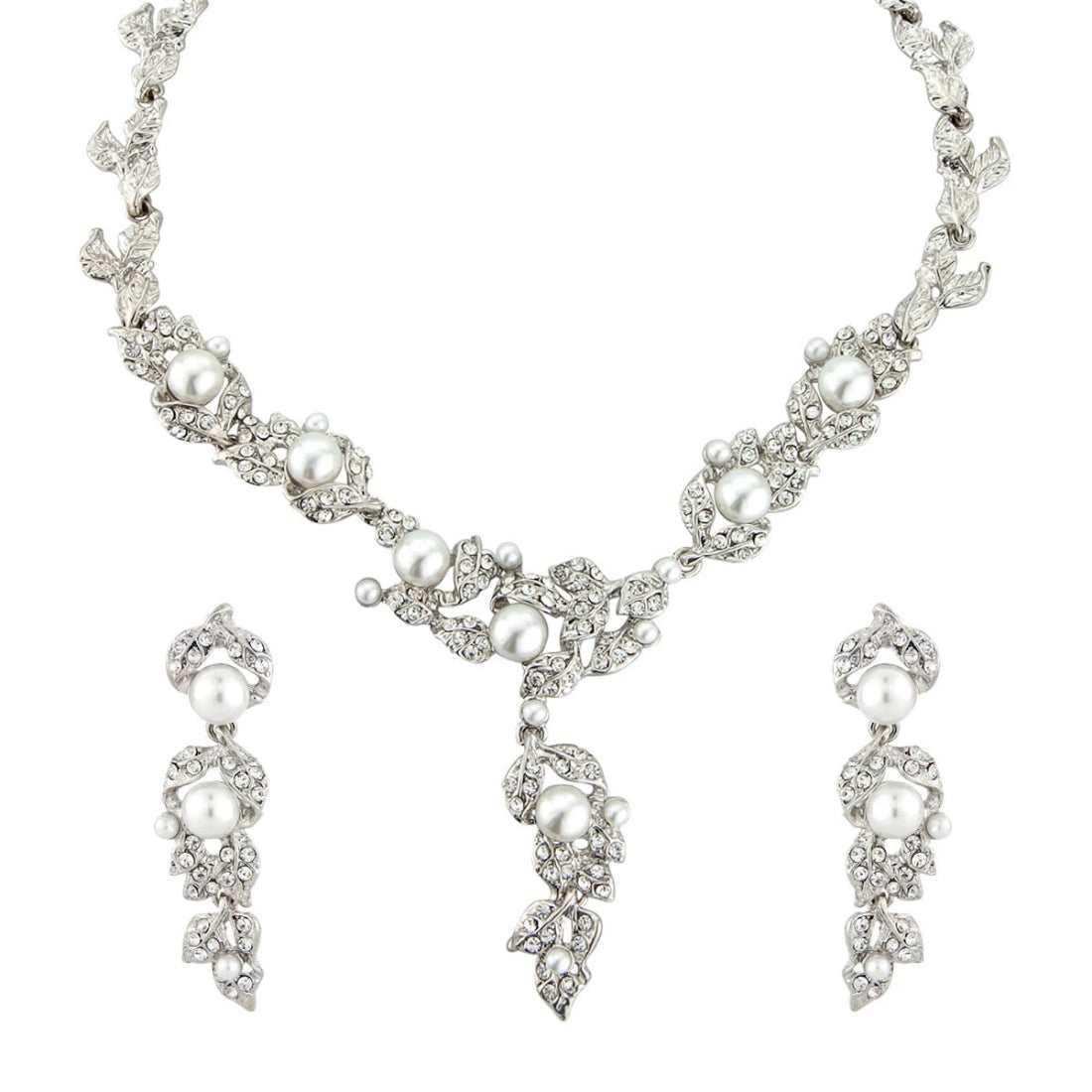 Extravagant in Pearls Clip On Earrings Jewellery Set